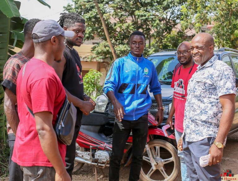 63fddd04-10c2-4e59-9067-4f6a5dbdc257